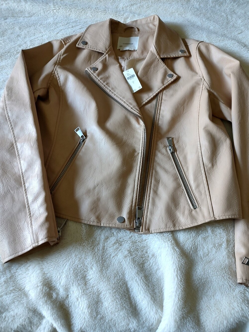 Anthropology  faux leather moto Jacket SOLD OUT ONLINE.Great Fall/sping - Picture 2 of 12